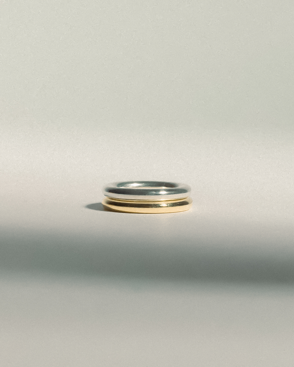 Muse. Gold.