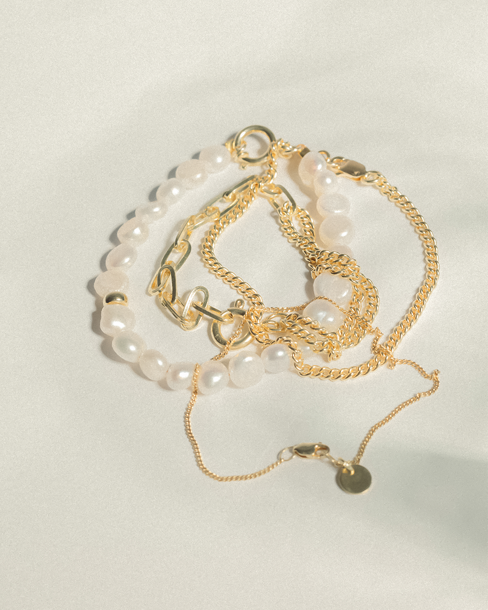 Angels - Pearl. Gold.