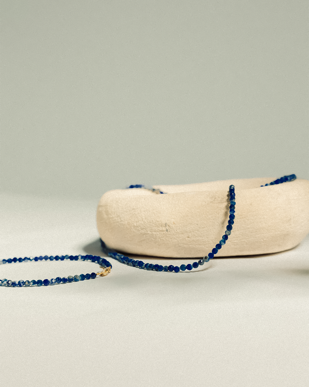 Paradise - Lapis. Gold.