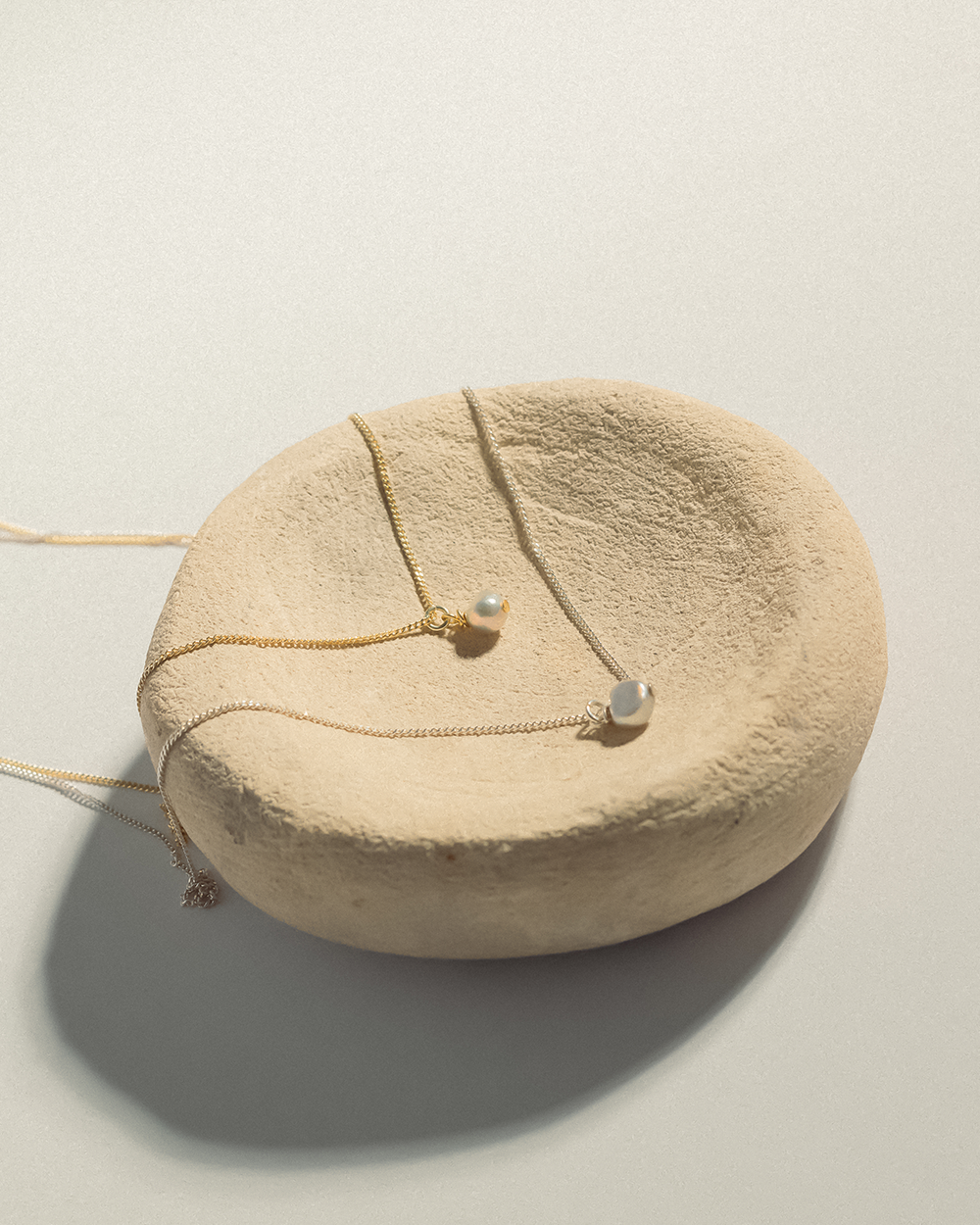 Yours - Pearl. Gold.