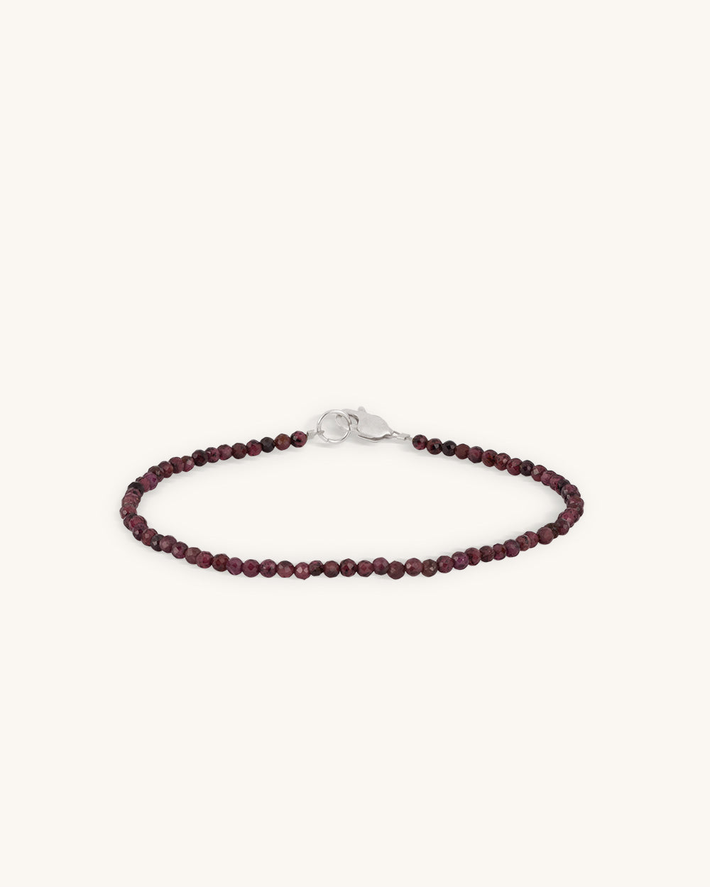 Paradise - Garnet. Silver.